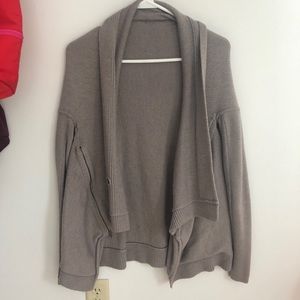 Lululemon sweater